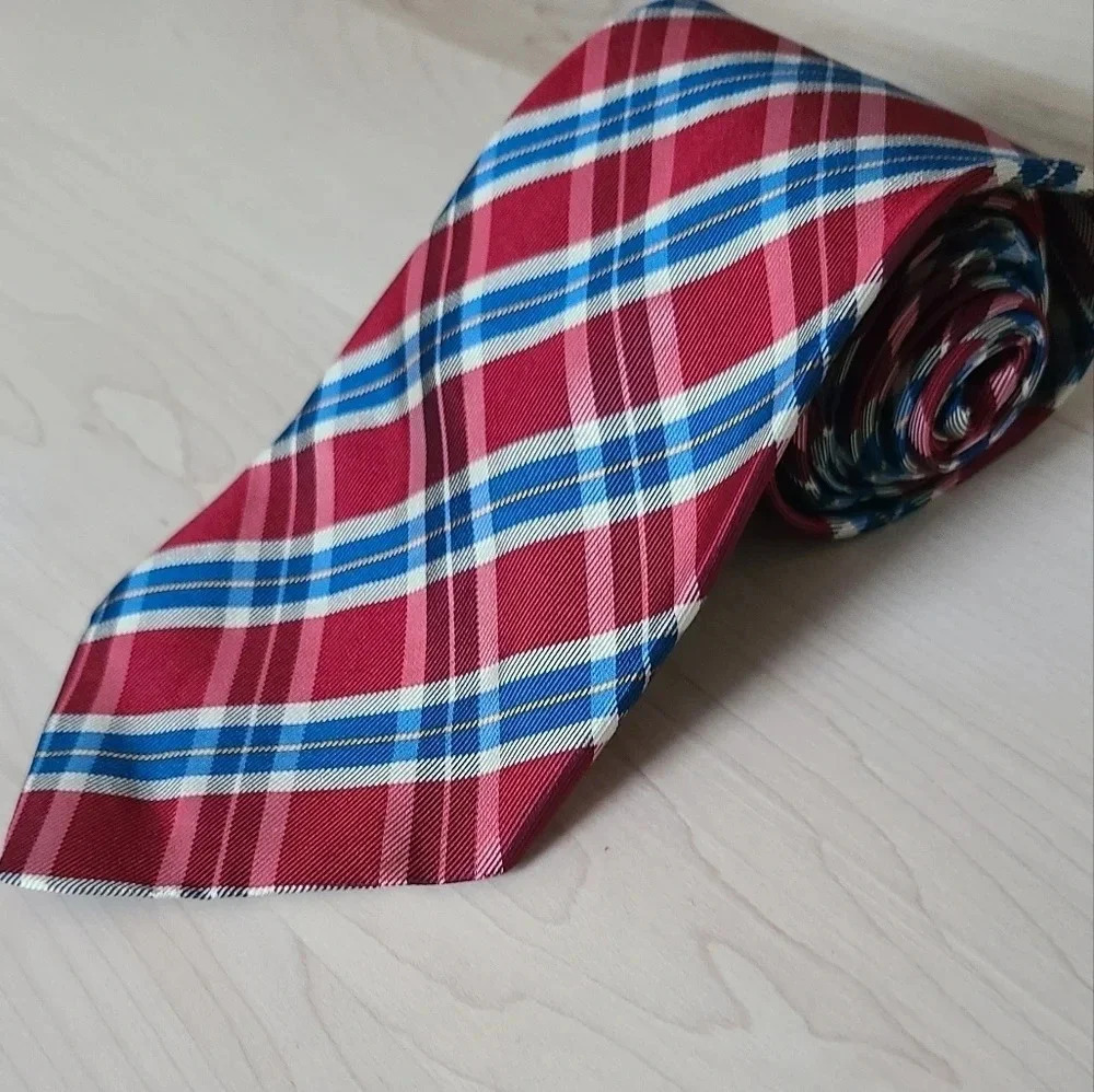 🇩🇪HUGO BOSS vintage  plaid red and blue tie